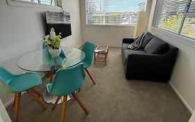 Coastal Comfort, Close To Beach & Eateries